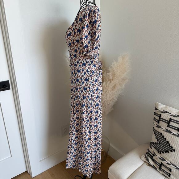 Slide Show Blue Floral Wide Leg Short Puff Sleeve Belted Cropped Jumpsuit Sz 10 - Picture 4 of 10